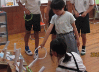image004