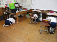 image001